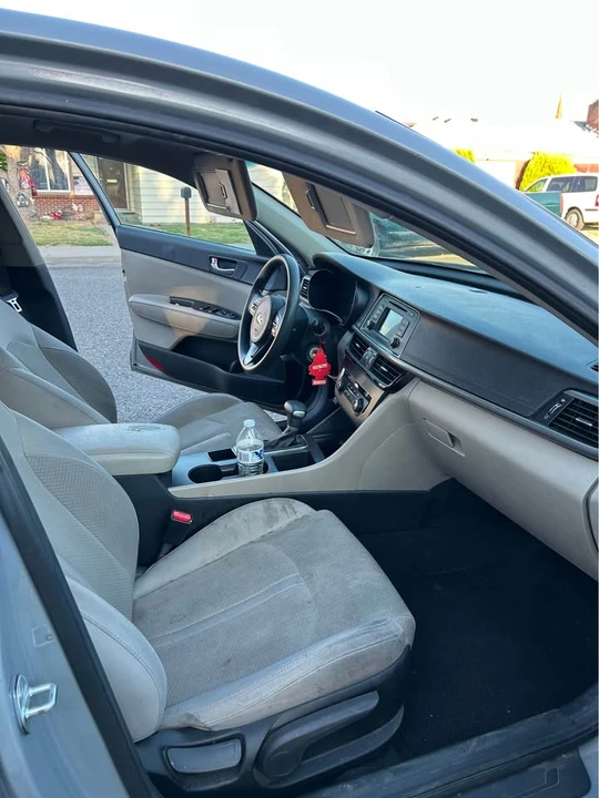 2017 Kia Optima/K5 - Image 4 of 11