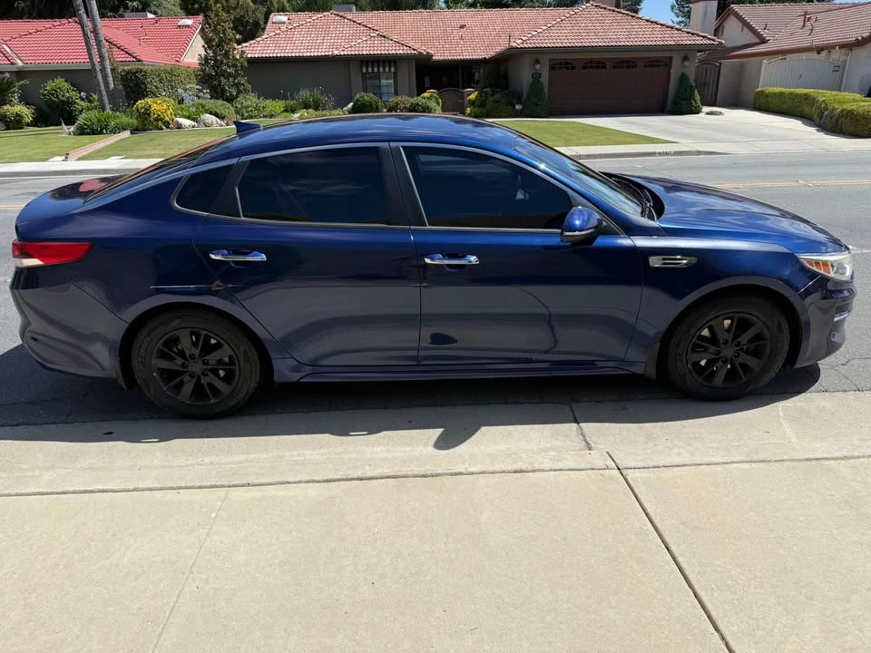 2017 Kia Optima/K5 - Image 7 of 13