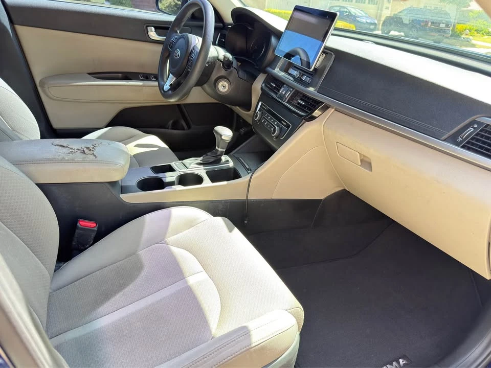 2017 Kia Optima/K5 - Image 12 of 13