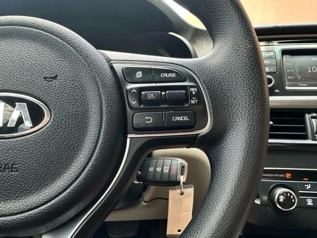 2017 Kia Optima/K5 - Image 14 of 20