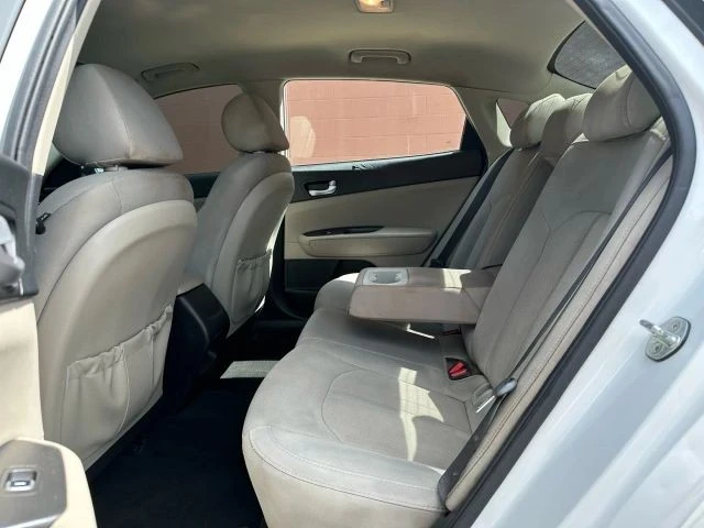 2017 Kia Optima/K5 - Image 20 of 20