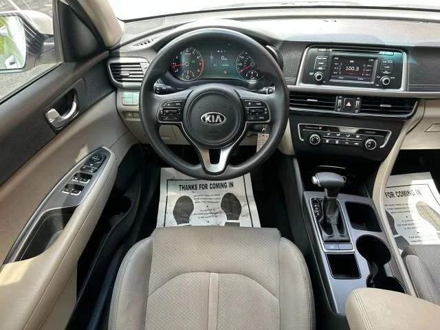 2017 Kia Optima/K5 - Image 13 of 20
