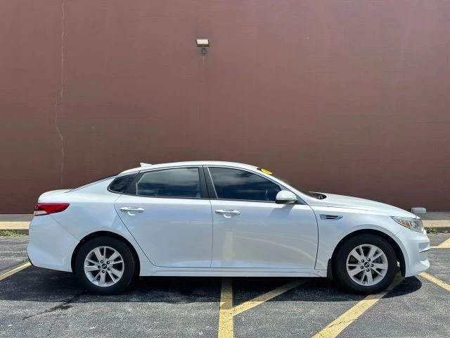 2017 Kia Optima/K5 - Image 4 of 20