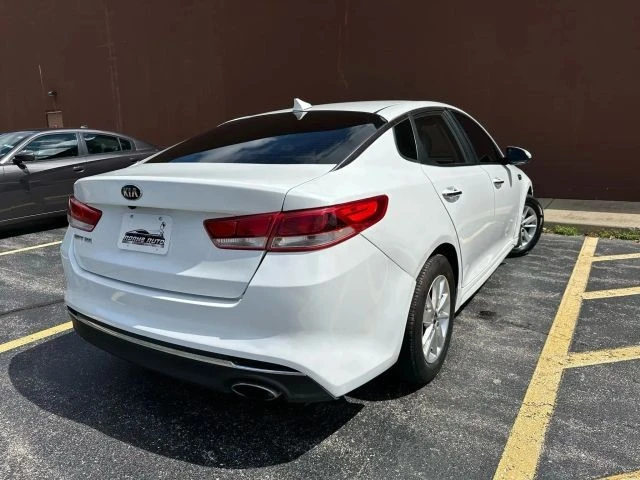2017 Kia Optima/K5 - Image 5 of 20