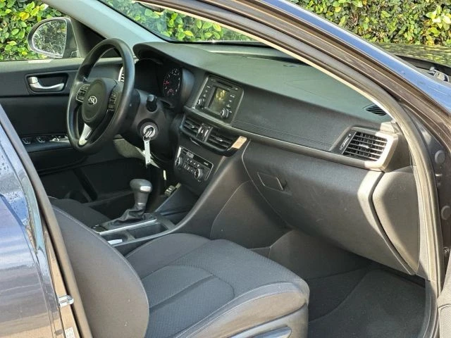 2017 Kia Optima/K5 - Image 19 of 21