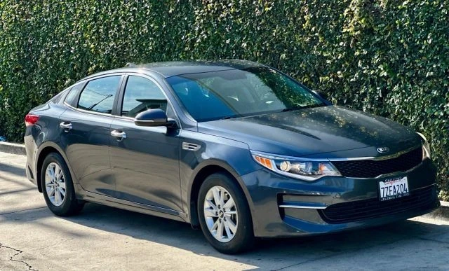 2017 Kia Optima/K5 - Image 8 of 21