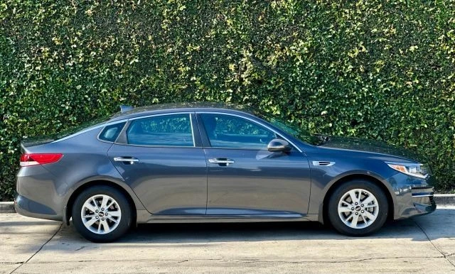 2017 Kia Optima/K5 - Image 4 of 21