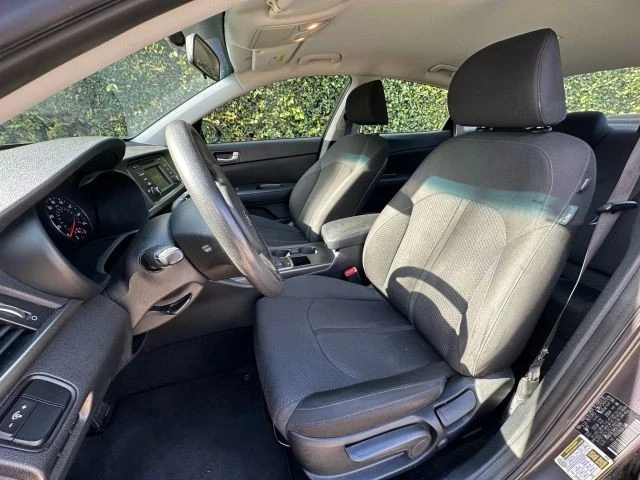 2017 Kia Optima/K5 - Image 15 of 21
