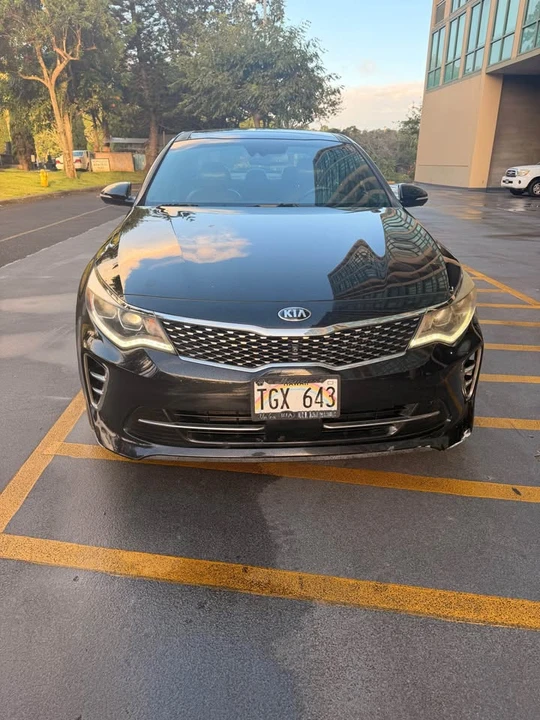2017 Kia Optima/K5 - Image 9 of 13