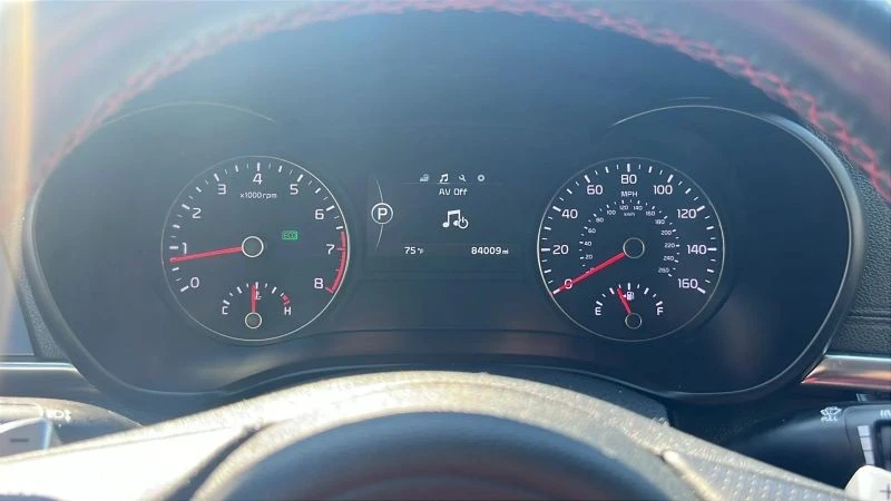 2017 Kia Optima/K5 - Image 11 of 12
