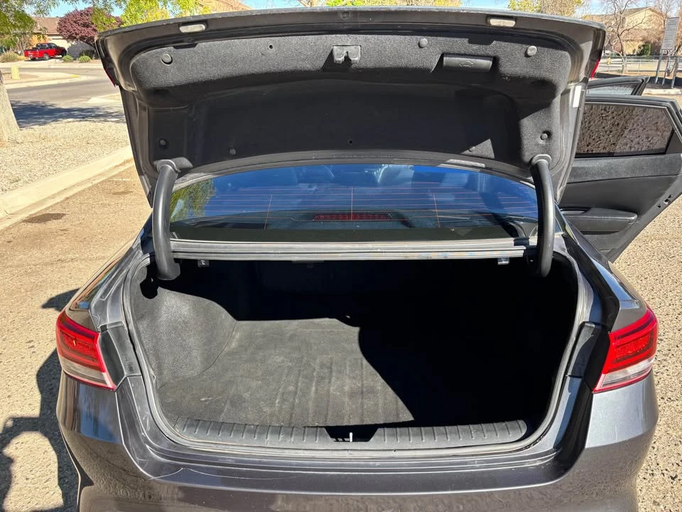 2017 Kia Optima/K5 - Image 7 of 12