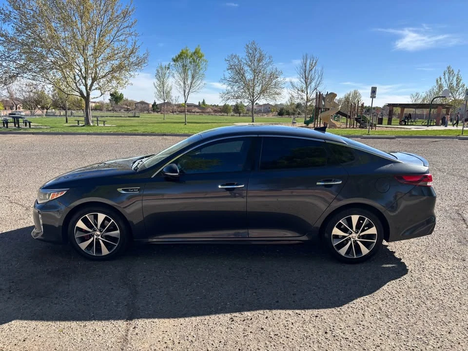 2017 Kia Optima/K5 - Image 2 of 12