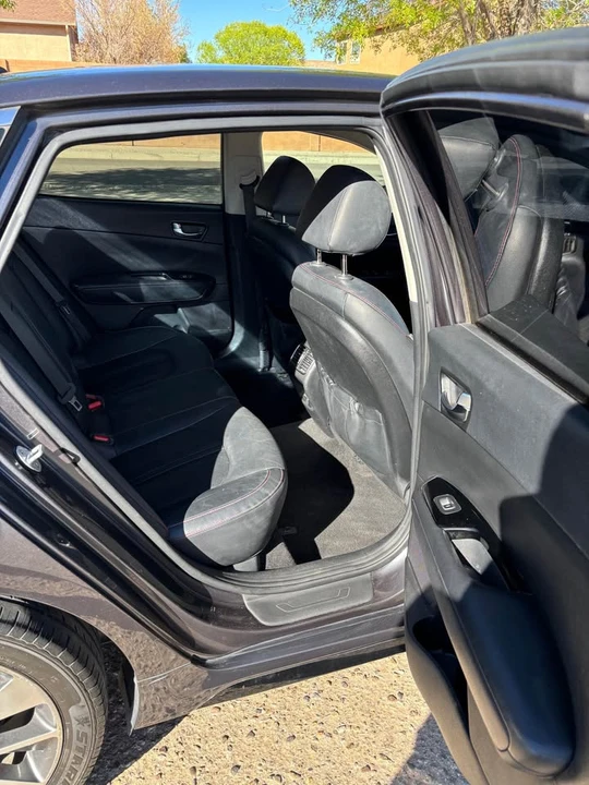 2017 Kia Optima/K5 - Image 6 of 12