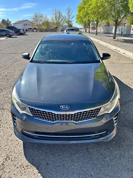 2017 Kia Optima SX Turbo Sedan 4D