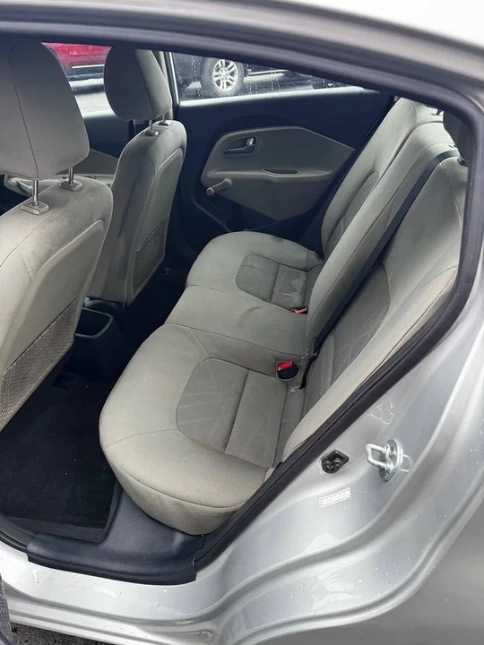 2017 Kia Rio - Image 3 of 4