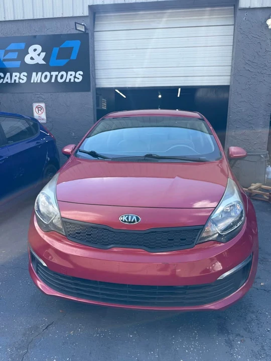 2017 Kia Rio - Image 2 of 18