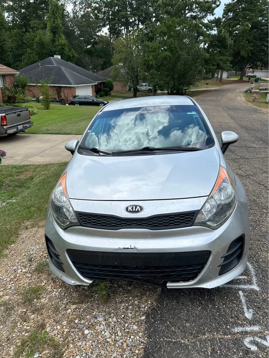 2017 Kia Rio - Image 5 of 8