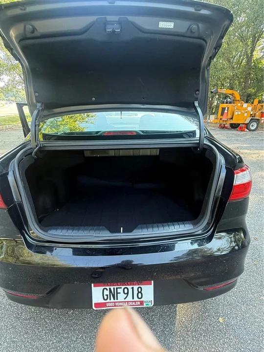 2017 Kia Rio - Image 11 of 14