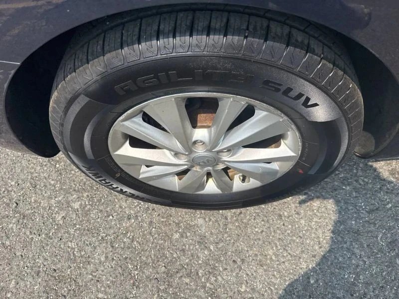 2017 Kia - Image 7 of 12