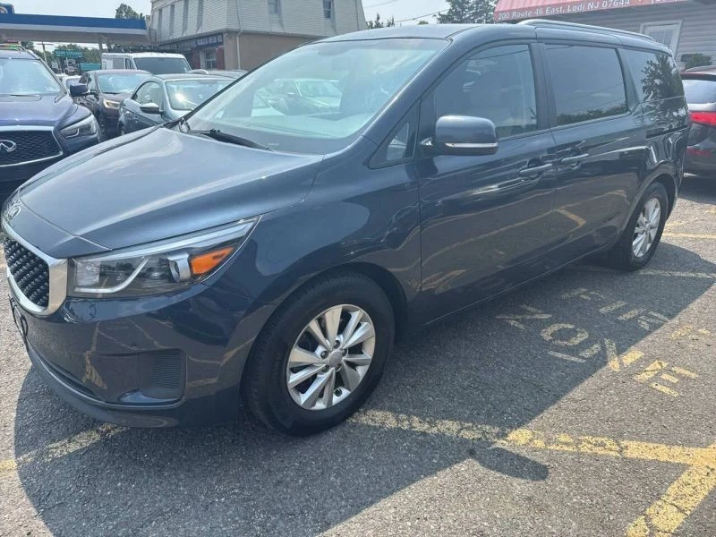 2017 Kia - Image 2 of 12