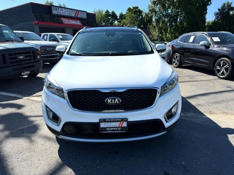 2017 Kia Sorento - Image 2 of 12
