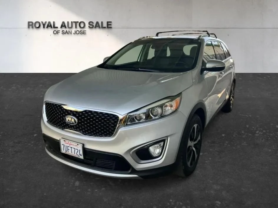 2017 Kia Sorento - Image 2 of 4