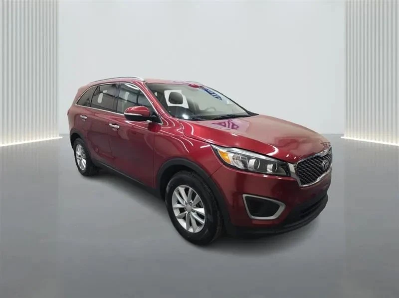 2017 Kia Sorento - Image 7 of 12