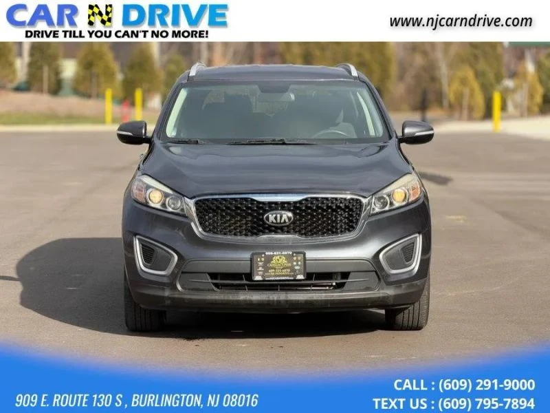 2017 Kia Sorento - Image 3 of 12