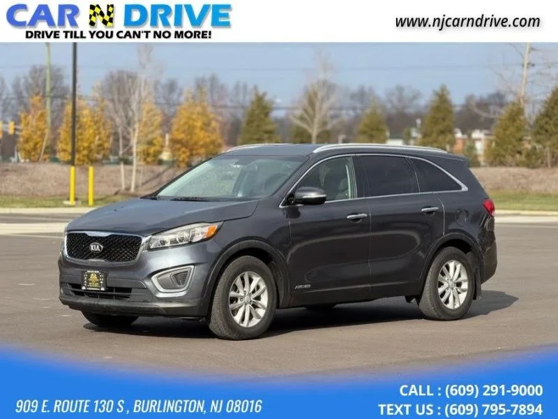 2017 Kia Sorento - Image 2 of 12