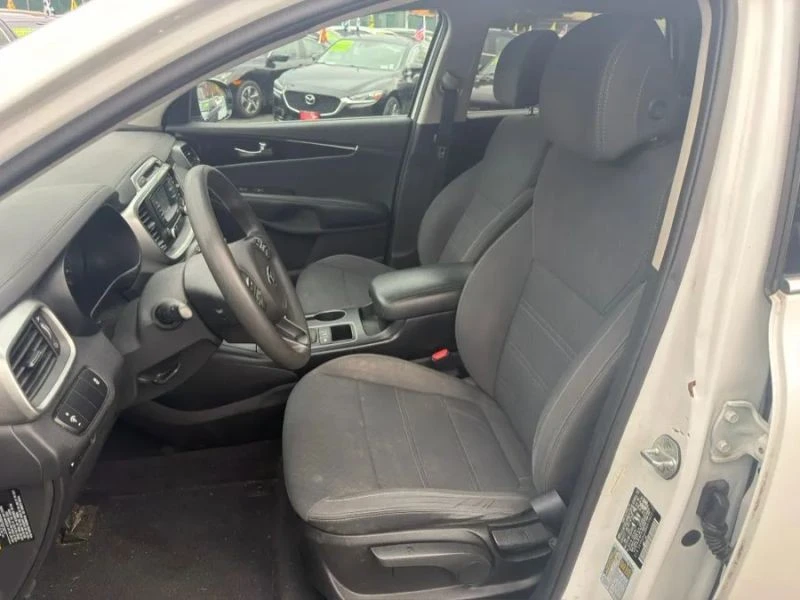 2017 Kia Sorento - Image 12 of 12