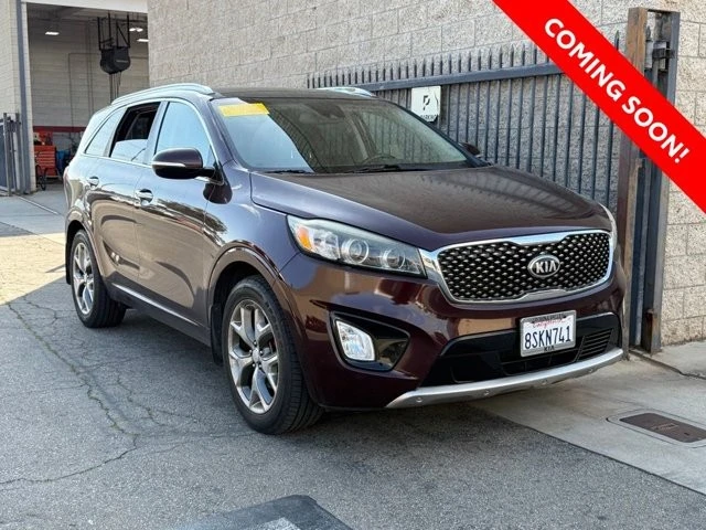 2017 Kia Sorento - Image 2 of 9