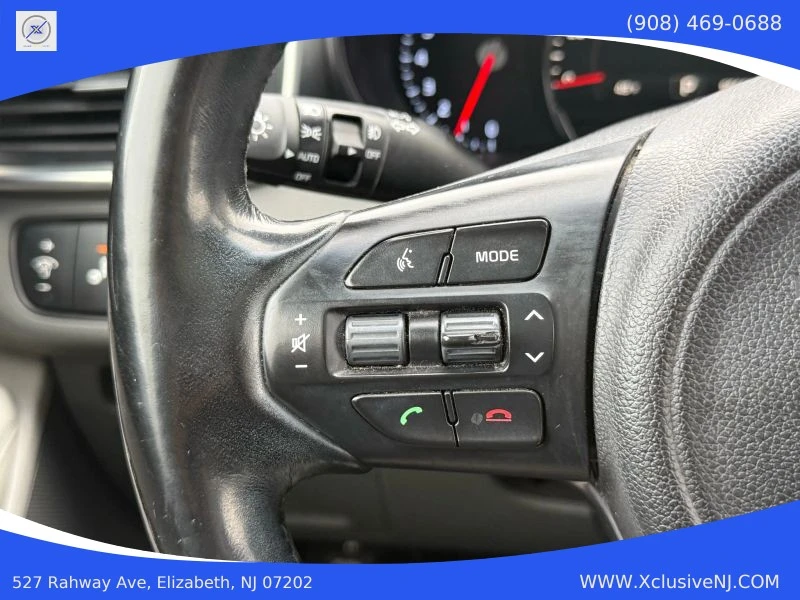 2017 Kia Sorento - Image 12 of 12