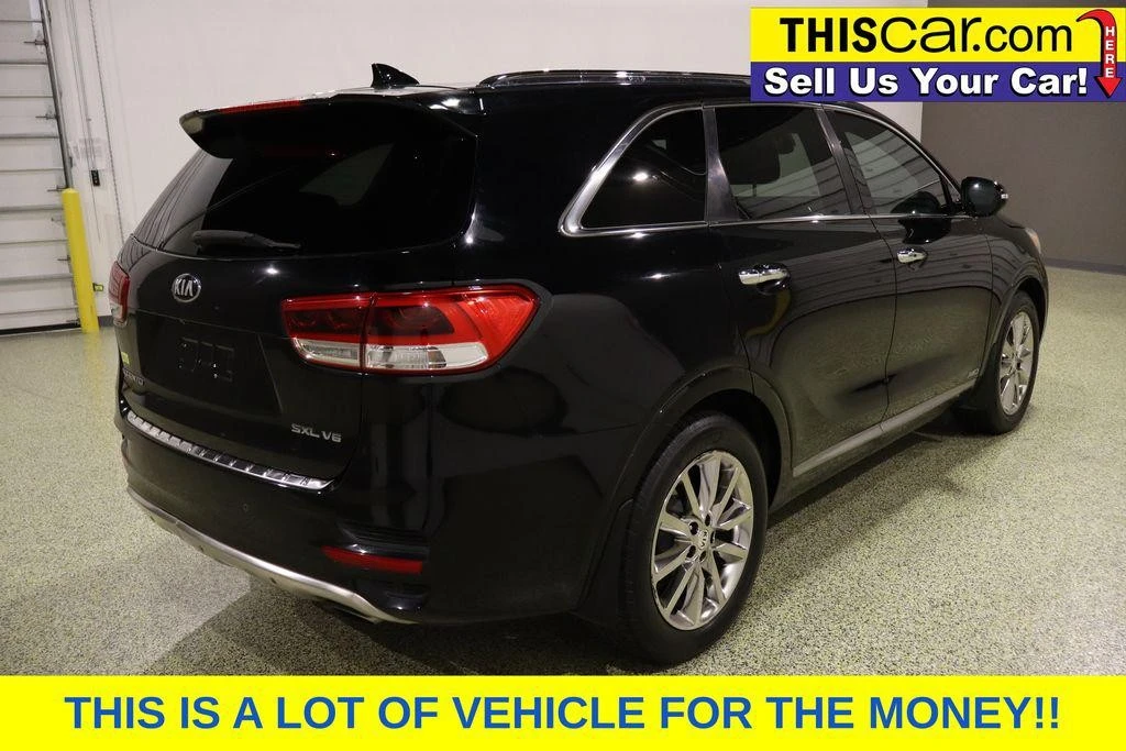 2017 Kia Sorento - Image 9 of 12
