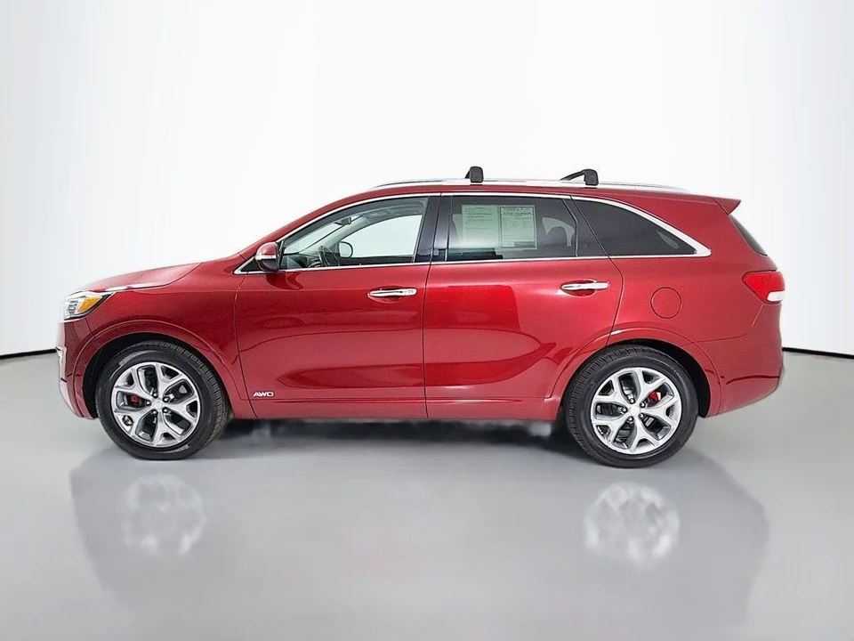 2017 Kia Sorento - Image 4 of 12