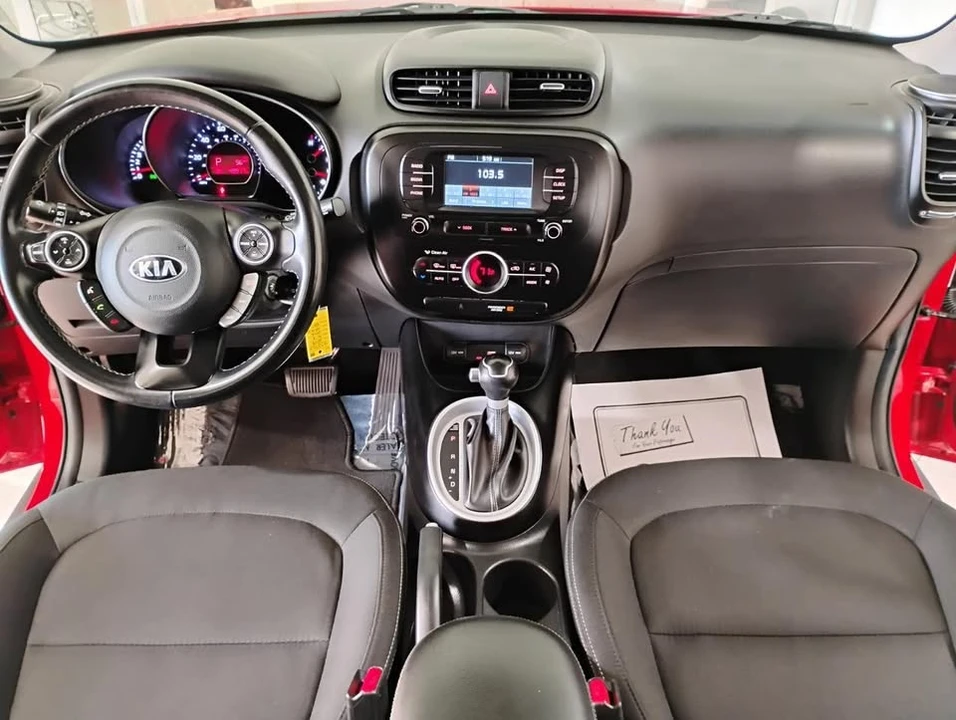 2017 Kia Soul - Image 15 of 19