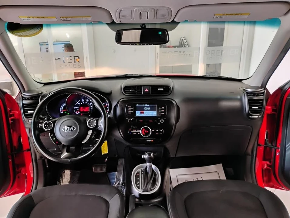 2017 Kia Soul - Image 13 of 19