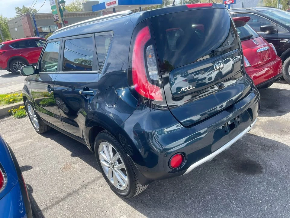 2017 Kia Soul - Image 5 of 14