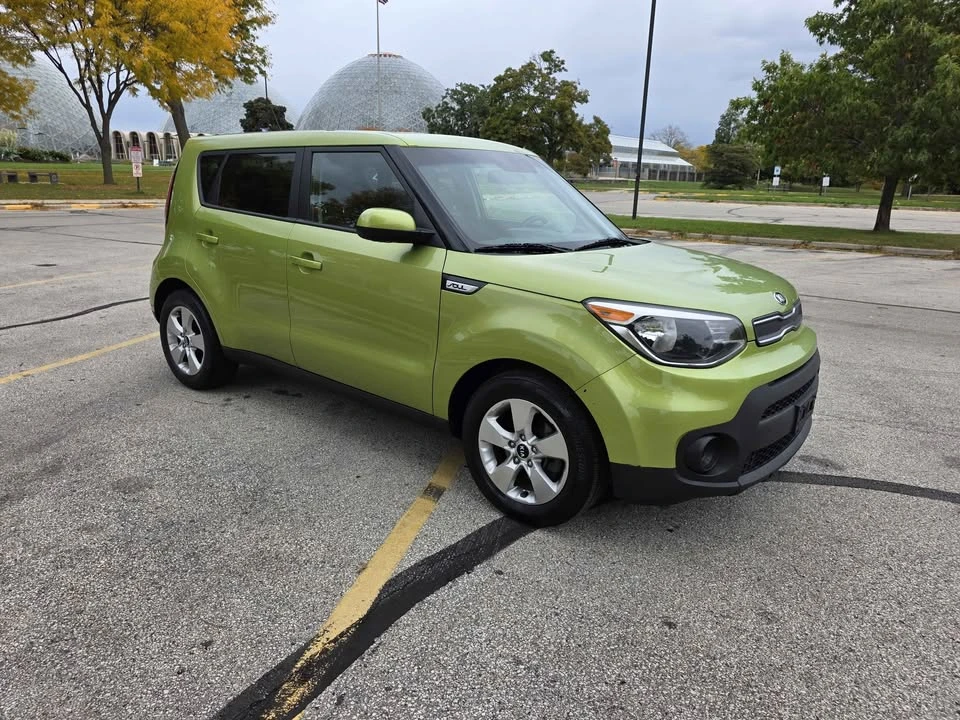 2017 Kia Soul - Image 2 of 10