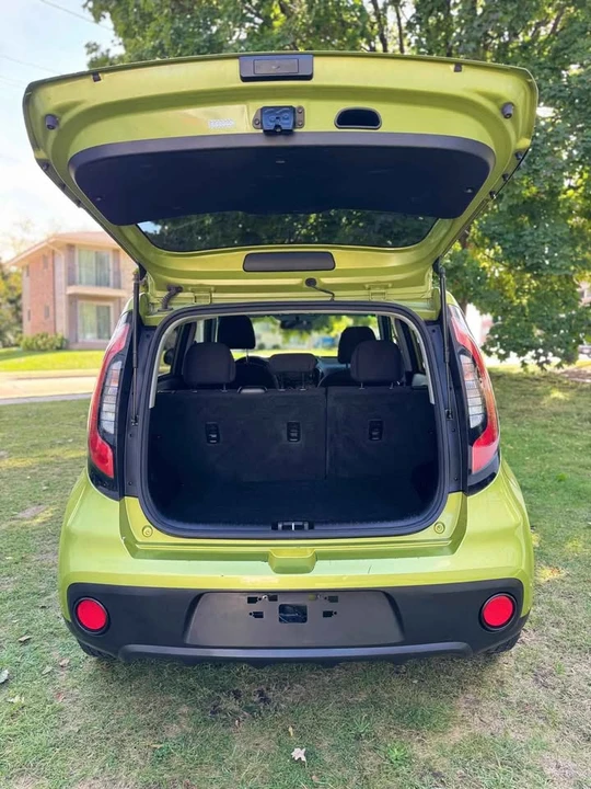 2017 Kia Soul - Image 10 of 10