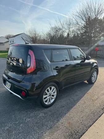 2017 Kia Soul - Image 4 of 15