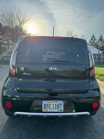 2017 Kia Soul - Image 5 of 15