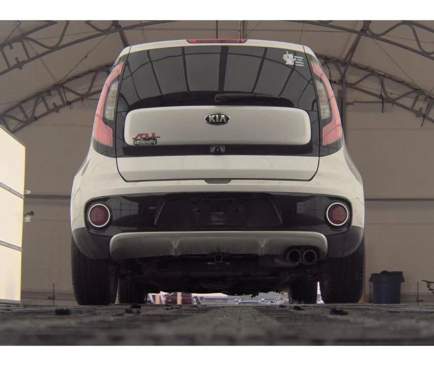 2017 Kia Soul - Image 7 of 12