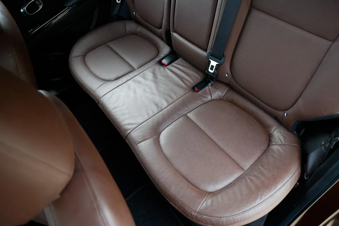 2017 Kia Soul - Image 10 of 21