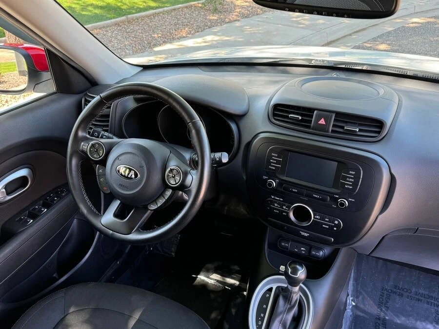2017 Kia Soul - Image 7 of 16