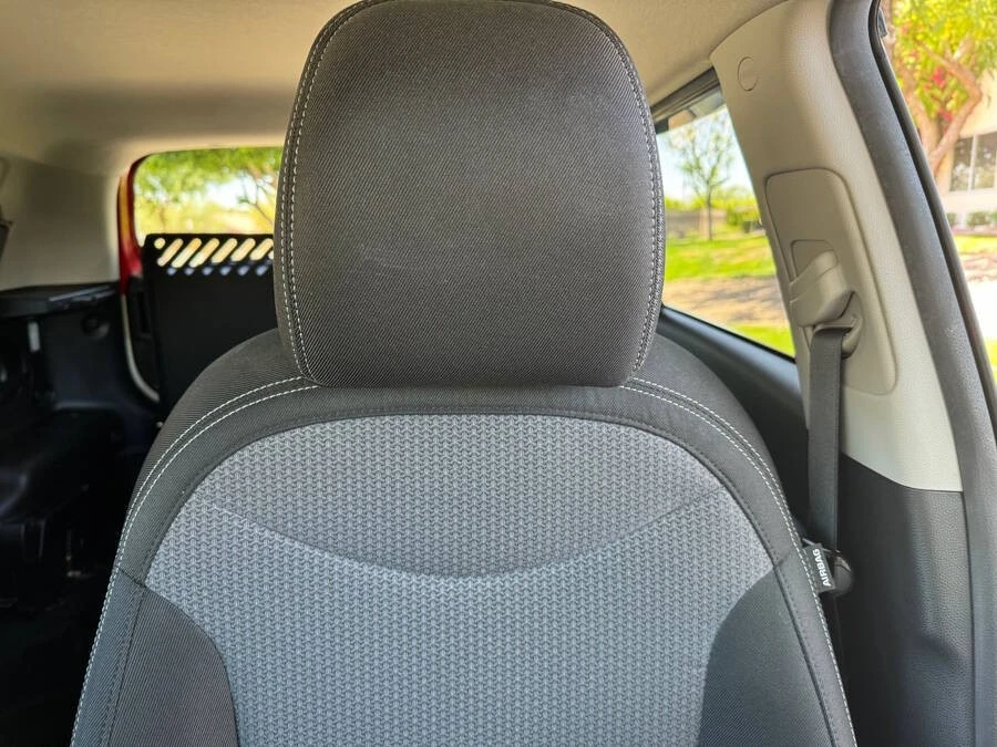 2017 Kia Soul - Image 10 of 16