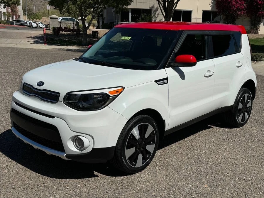2017 Kia Soul - Image 15 of 16