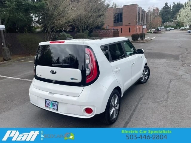 2017 Kia Soul - Image 9 of 21
