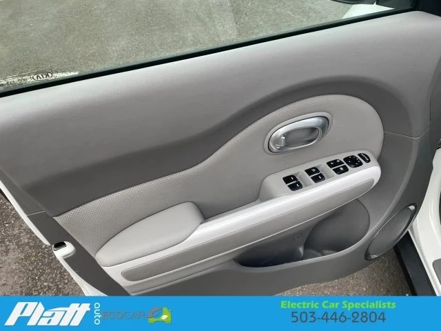 2017 Kia Soul - Image 19 of 21
