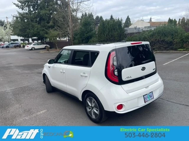 2017 Kia Soul - Image 7 of 21