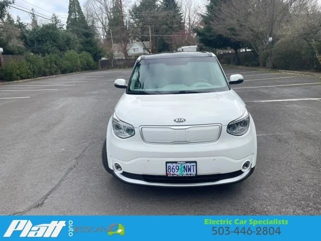 2017 Kia Soul - Image 16 of 21